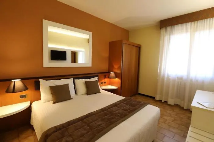 Rhi Porta Bologna Hotel Pieve di Cento