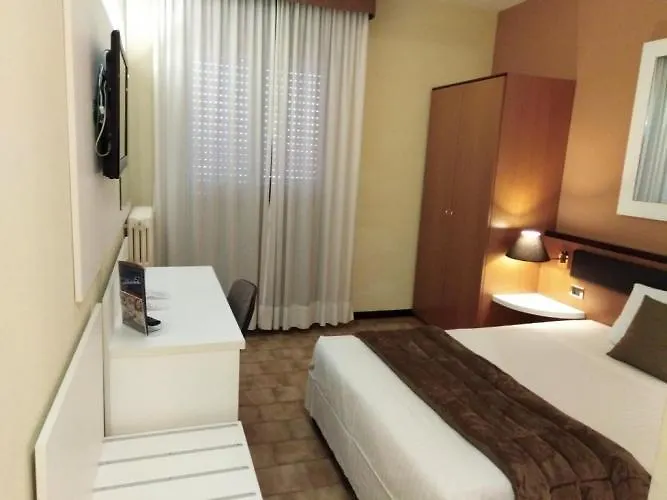 Hotel Rhi Porta Bologna Pieve di Cento