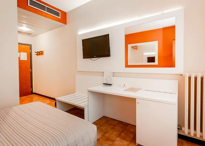 Hotel Rhi Porta Bologna