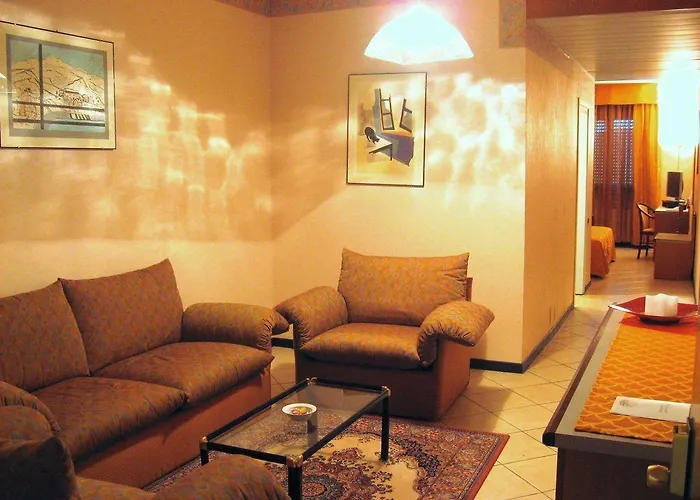 Rhi Porta Bologna Hotel 4*