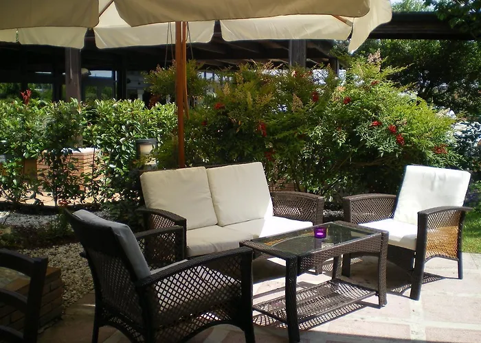 Hotel Rhi Porta Bologna 4*