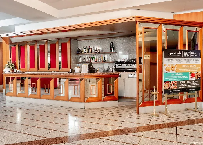 Hotel Rhi Porta Bologna