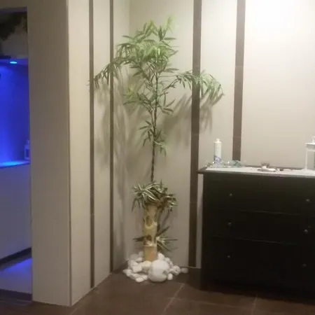 Rhi Porta Bologna Szálloda 4*