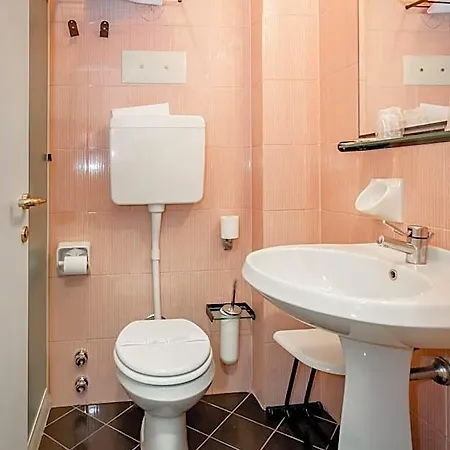 Hotel Rhi Porta Bologna Pieve di Cento