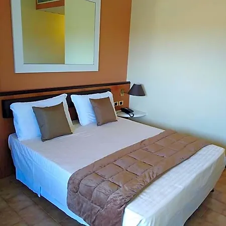 Hotel Rhi Porta Bologna 4*