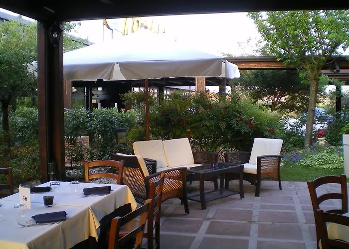 Rhi Porta Bologna מלון 4*